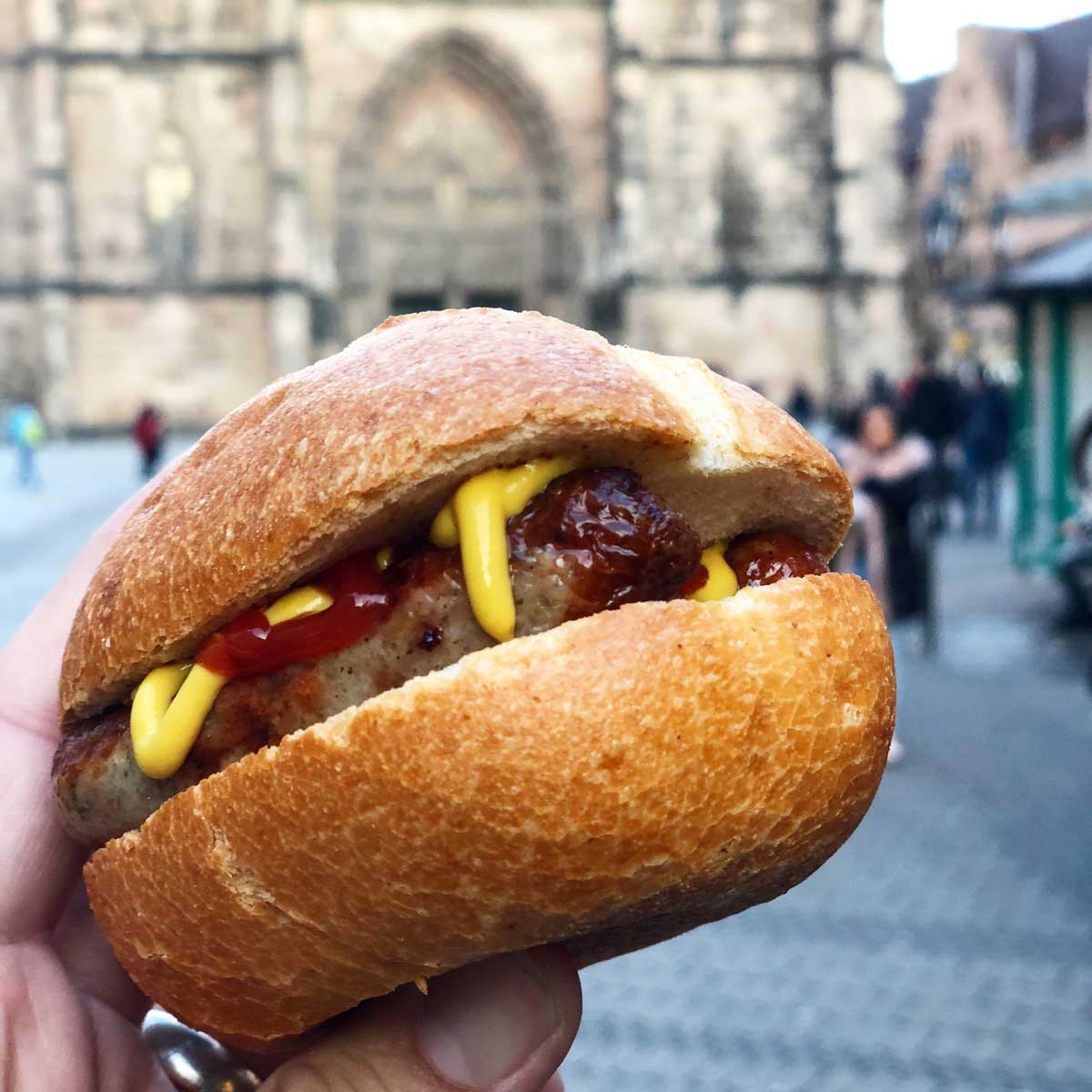 Drei im Weckla: The Best Bratwurst in Nuremberg